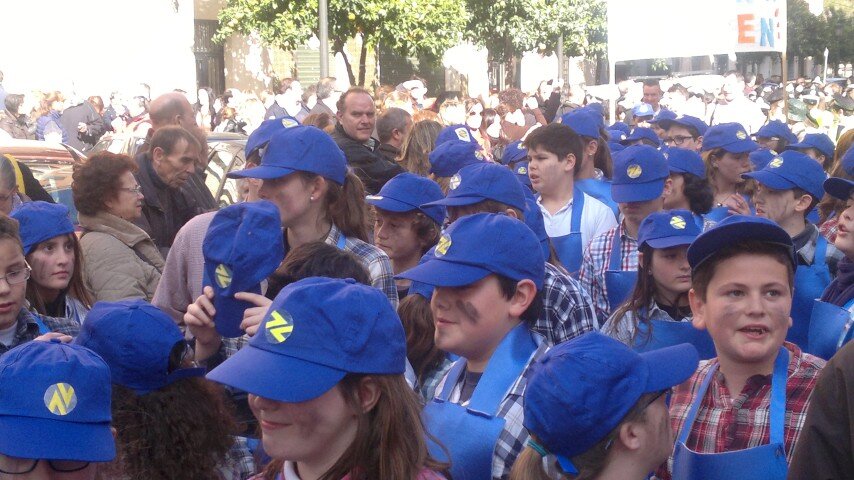 La Diputación abre las puertas a 600 falleros y falleras de la provincia