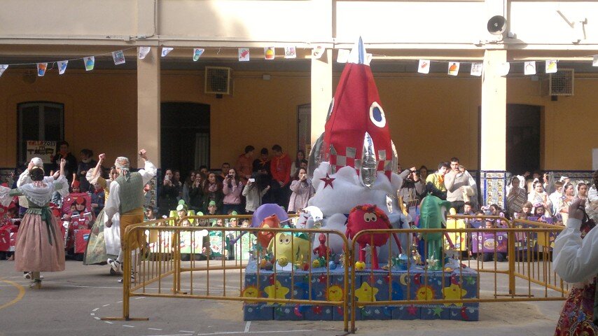 La Diputación abre las puertas a 600 falleros y falleras de la provincia