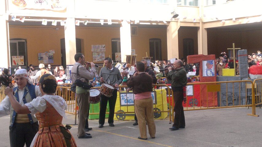 La Diputación abre las puertas a 600 falleros y falleras de la provincia