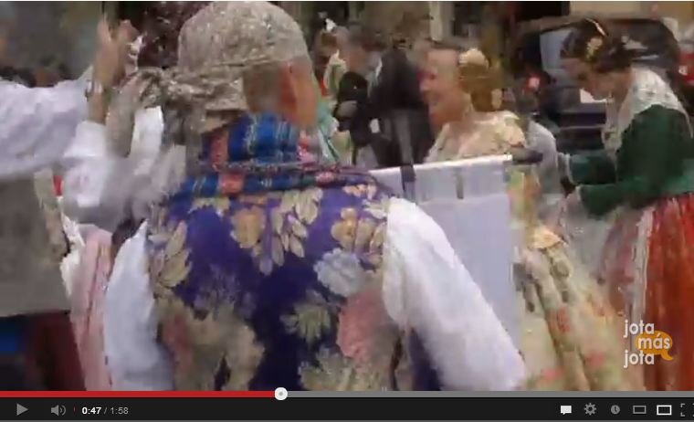 Conoce el ambiente fallero en las calles fallas 2013