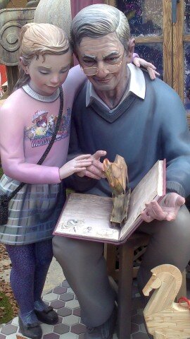 Visita a la falla de Valencia Na Jordana 2013