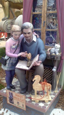 Visita a la falla de Valencia Na Jordana 2013