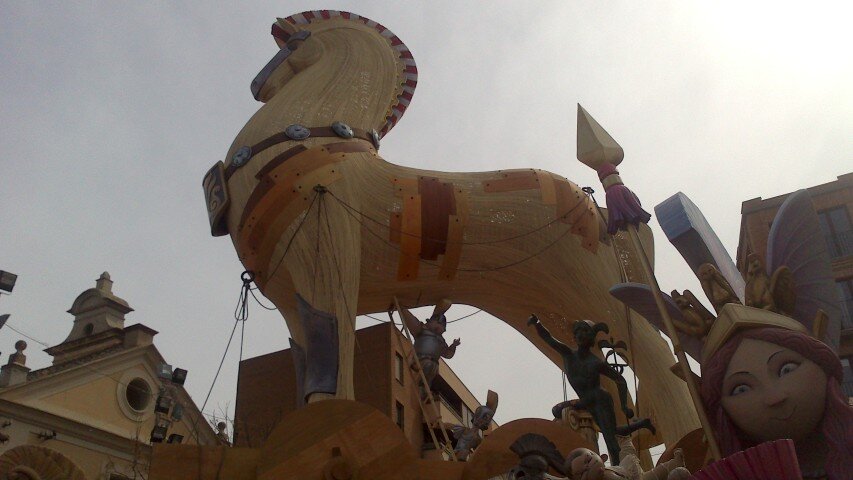 Visita a la falla de Valencia Na Jordana 2013