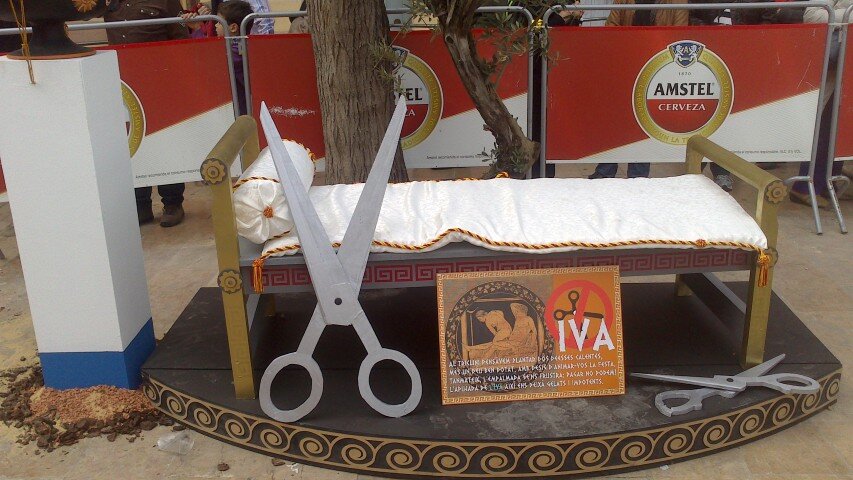 Visita a la falla de Valencia Na Jordana 2013