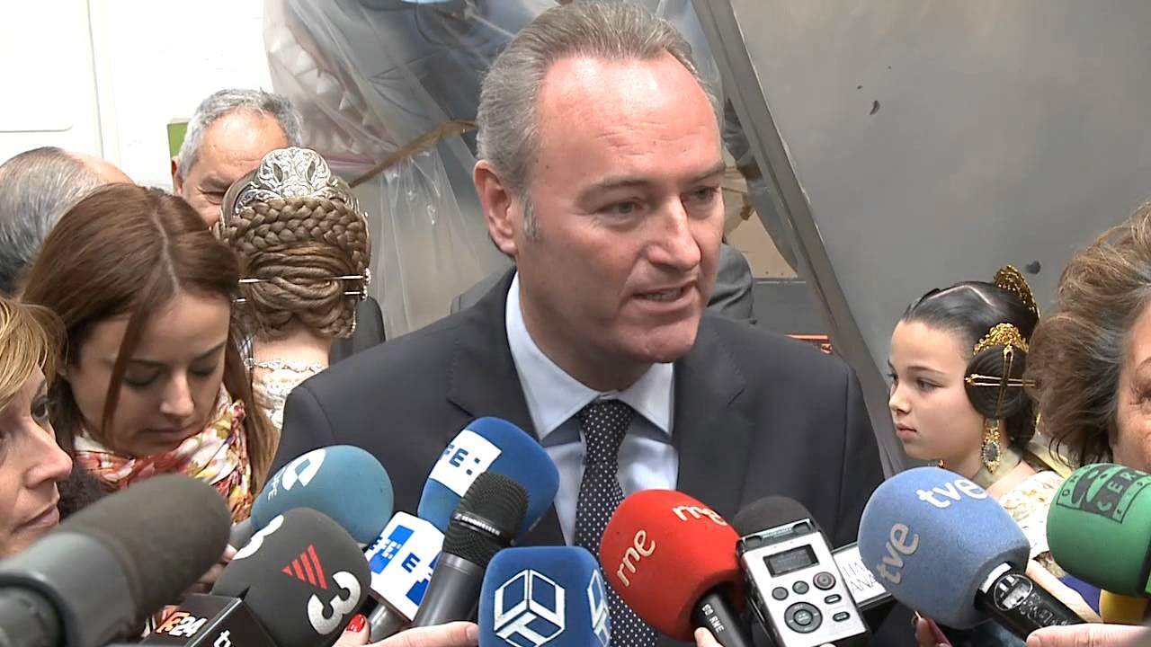 Visita a los talleres falleros