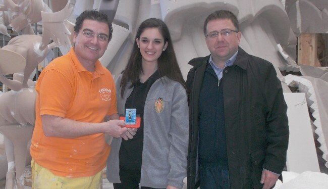 Fallas 2015 actividades falla Plaza del Pilar, visita al taller