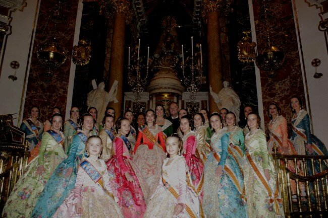 Galería fotográfica. Estefanía y María culminan un intenso día