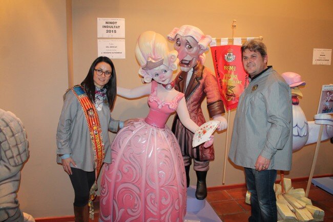 La Falla El Mercat de Sueca repite el indulto para sus dos ninots en 2015