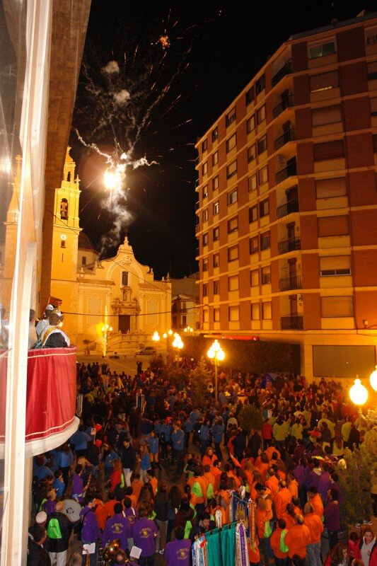 Las Falleras Mayores de Benaguasil anuncian la llegada de las Fallas 2015