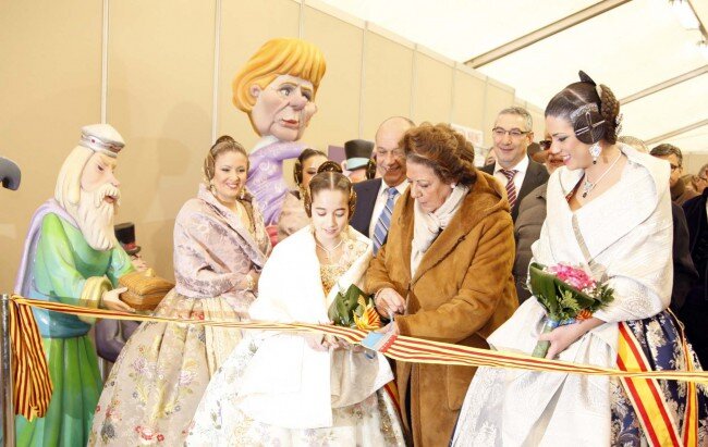 Fallas, la Exposición del Ninot ha abierto un año más sus puertas