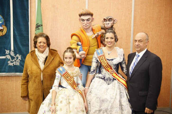 Fallas, la Exposición del Ninot ha abierto un año más sus puertas