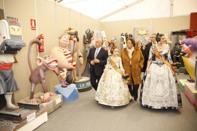 Fallas, la Exposición del Ninot ha abierto un año más sus puertas