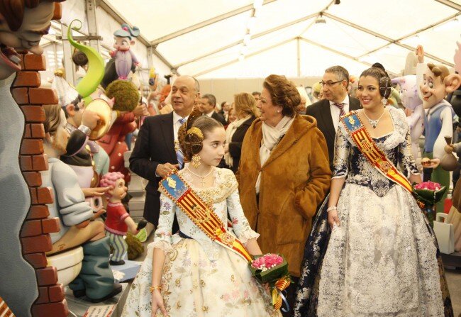Fallas, la Exposición del Ninot ha abierto un año más sus puertas