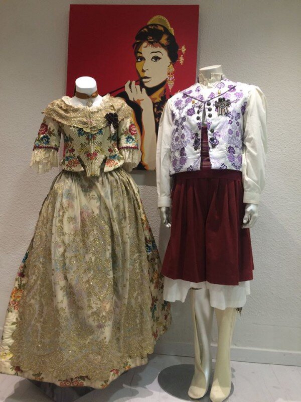 Abre en Valencia La Cambra Fallera