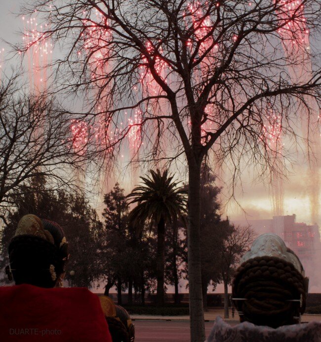 El vídeo del espectáculo pirotécnico ofrecido por @Amstel_es #mascletá aérea