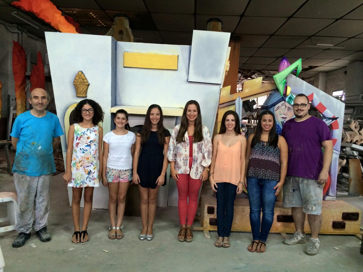 Visita a la Falla Oficial de Elda 2015