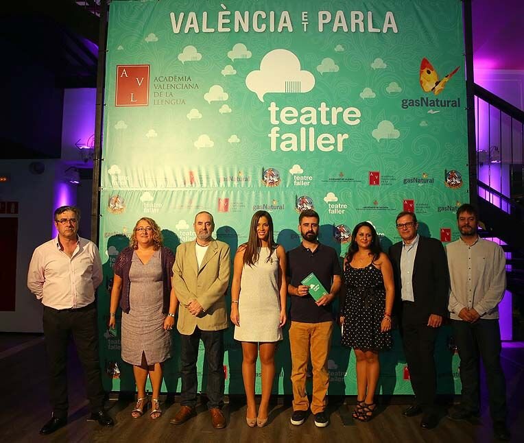 Se abre el telón del Teatre Faller