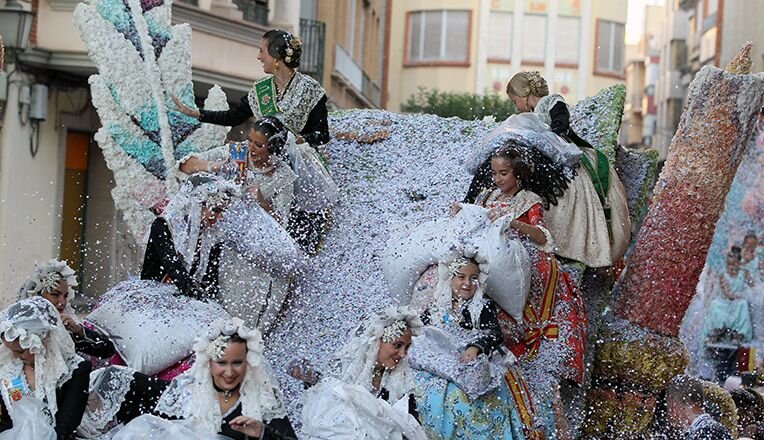Burriana celebra una de las batallas más divertidas del año