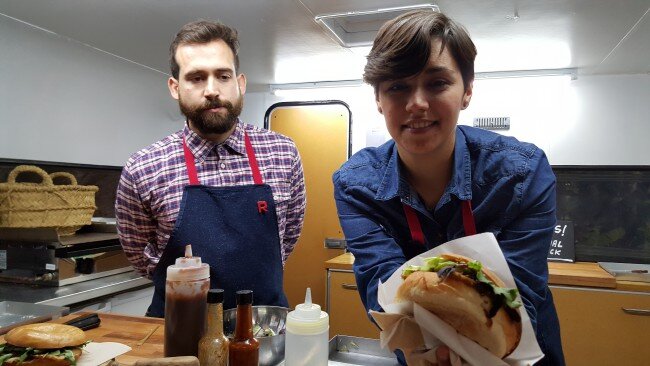 Los conciertos de Fallas arrancan con aforo completo en el Amstel Fest