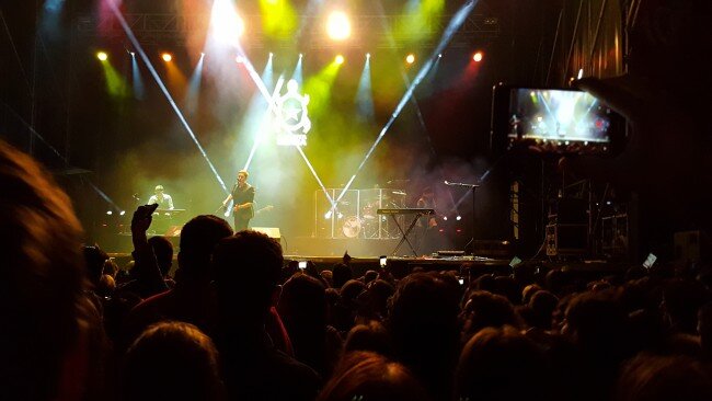 Los conciertos de Fallas arrancan con aforo completo en el Amstel Fest