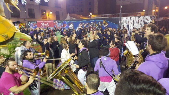 Encantados de conocerte, somos la xaranga SAMARUC