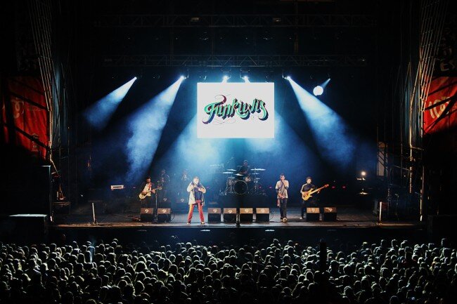 Los conciertos de Fallas arrancan con aforo completo en el Amstel Fest