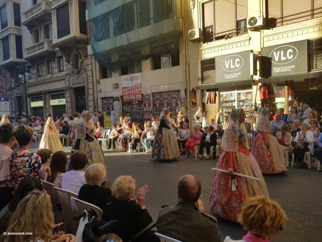Solemne Procesión General en Honor de la Virgen de los Desamparados