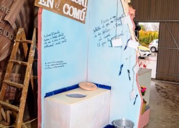 La comisión fallera más joven de Valencia mira hacia los orígenes de la fiesta con su propuesta para la exposición del ninot