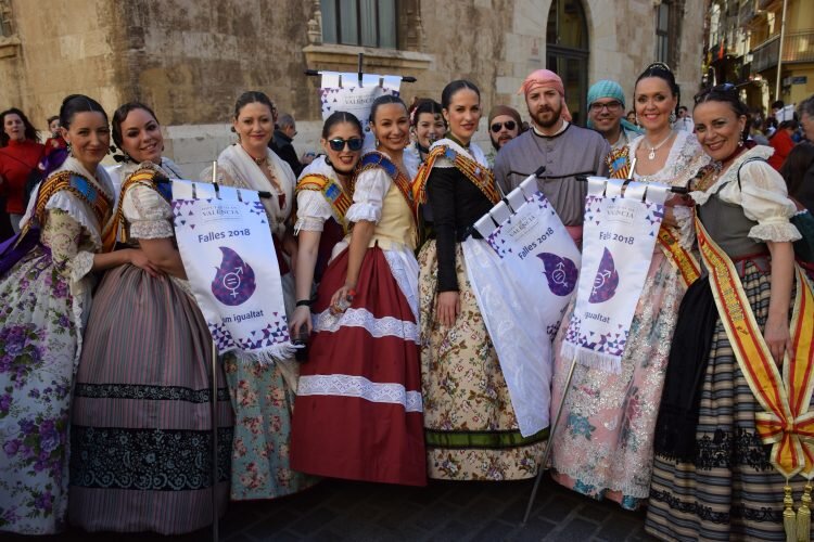La Diputació de València celebra su tradicional recepción fallera