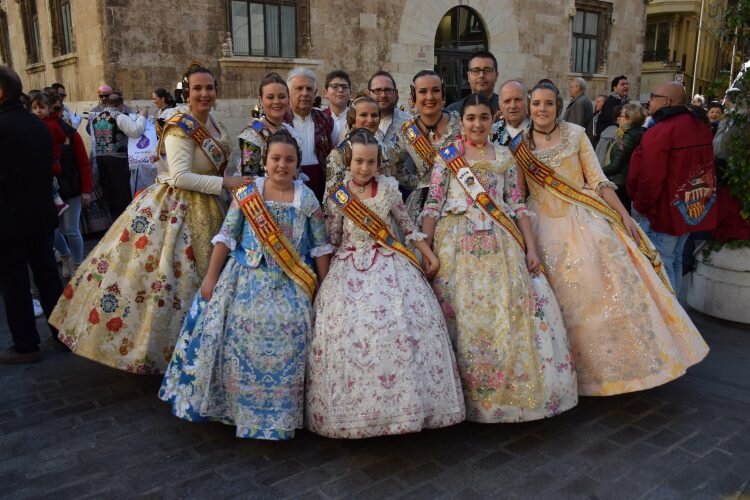 La Diputació de València celebra su tradicional recepción fallera