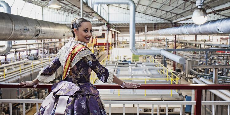 Rocío Gil, Fallera Mayor 2018: “Reconocer las cosas pequeñas hace grande nuestra fiesta”