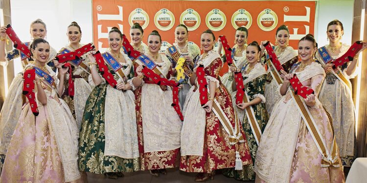 Rocío Gil, Fallera Mayor 2018: “Reconocer las cosas pequeñas hace grande nuestra fiesta”