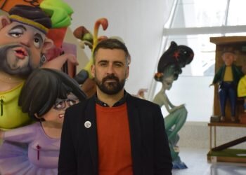 El Ayuntamiento aprueba el pago de la subvención municipal de las fallas   