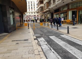 La FEHV reclamará al Ayuntamiento de Valencia compensar a los locales afectados por los cortes de calles y la recogida de terrazas