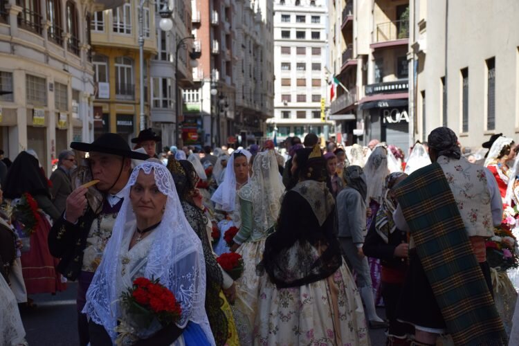 Procesión Cívica de Ofrenda de Flores a San Vicente Ferrer