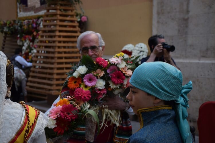 Procesión Cívica de Ofrenda de Flores a San Vicente Ferrer