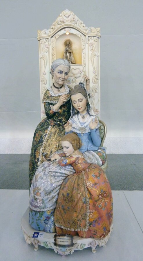 Almirante Cardarso-Conde Altea gana los dos ninots indultats de las Fallas 2020