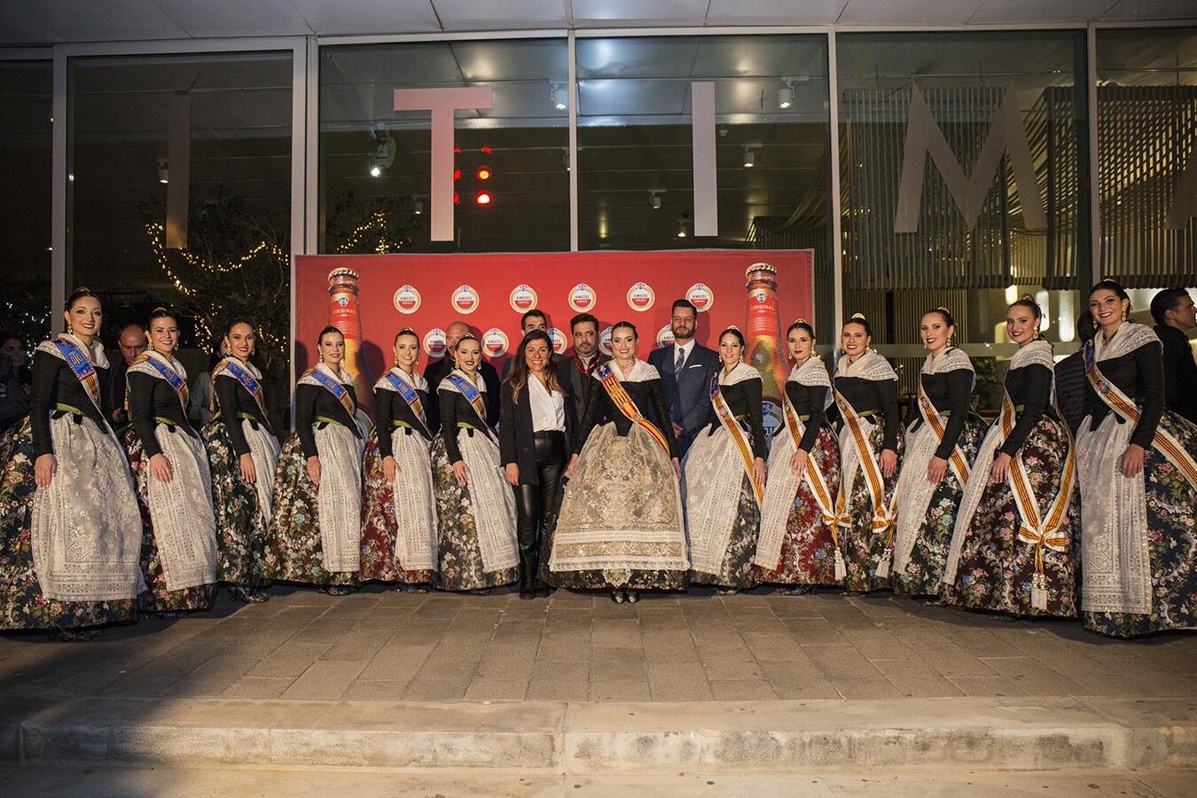 Amstel consigue reunir a más de 120.000 personas en la mascletà más sostenible hecha hasta ahora en la ciudad de València