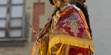 Procesión de la Virgen de los Desamparados de Mislata